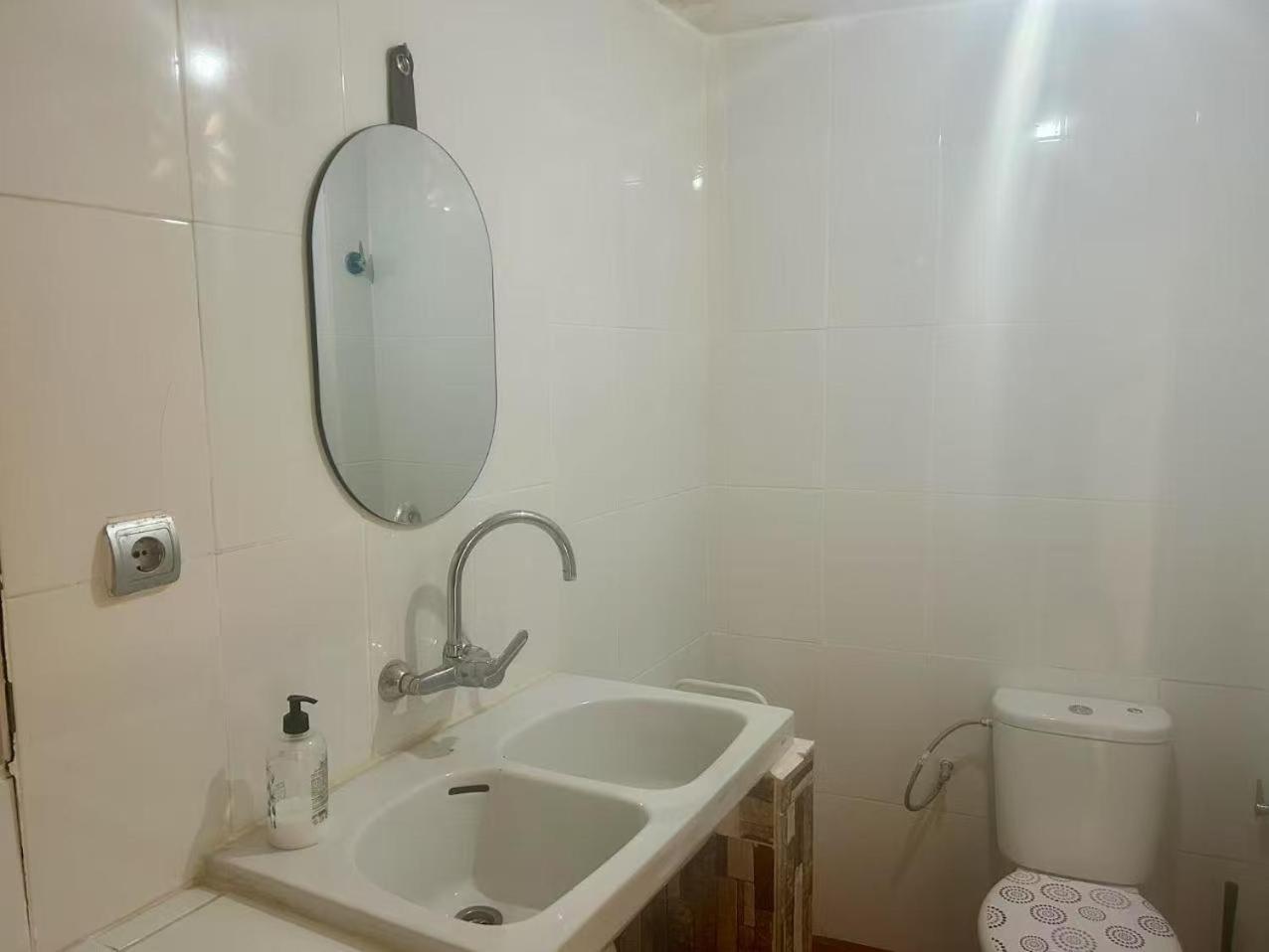 Casa Ronda 1808 Rooms ภายนอก รูปภาพ