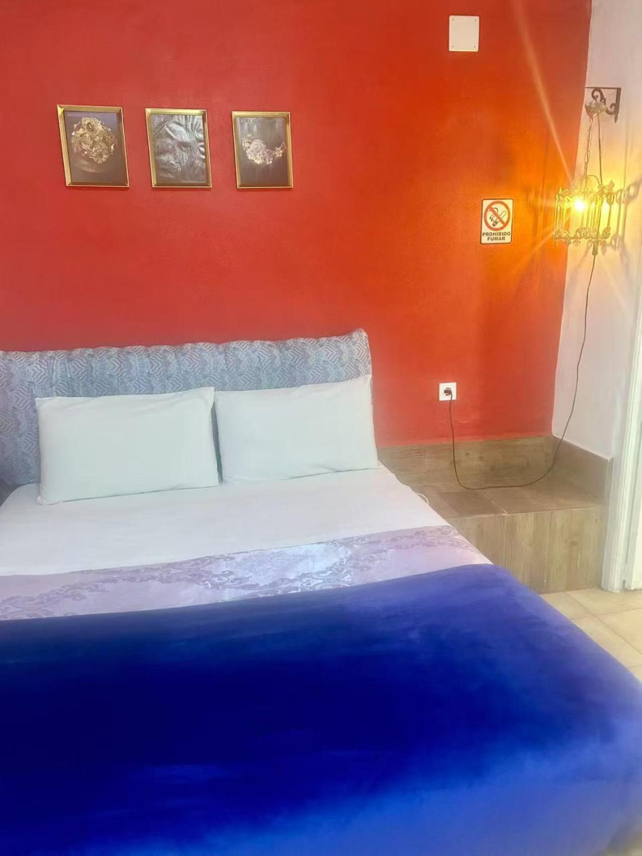 Casa Ronda 1808 Rooms ภายนอก รูปภาพ